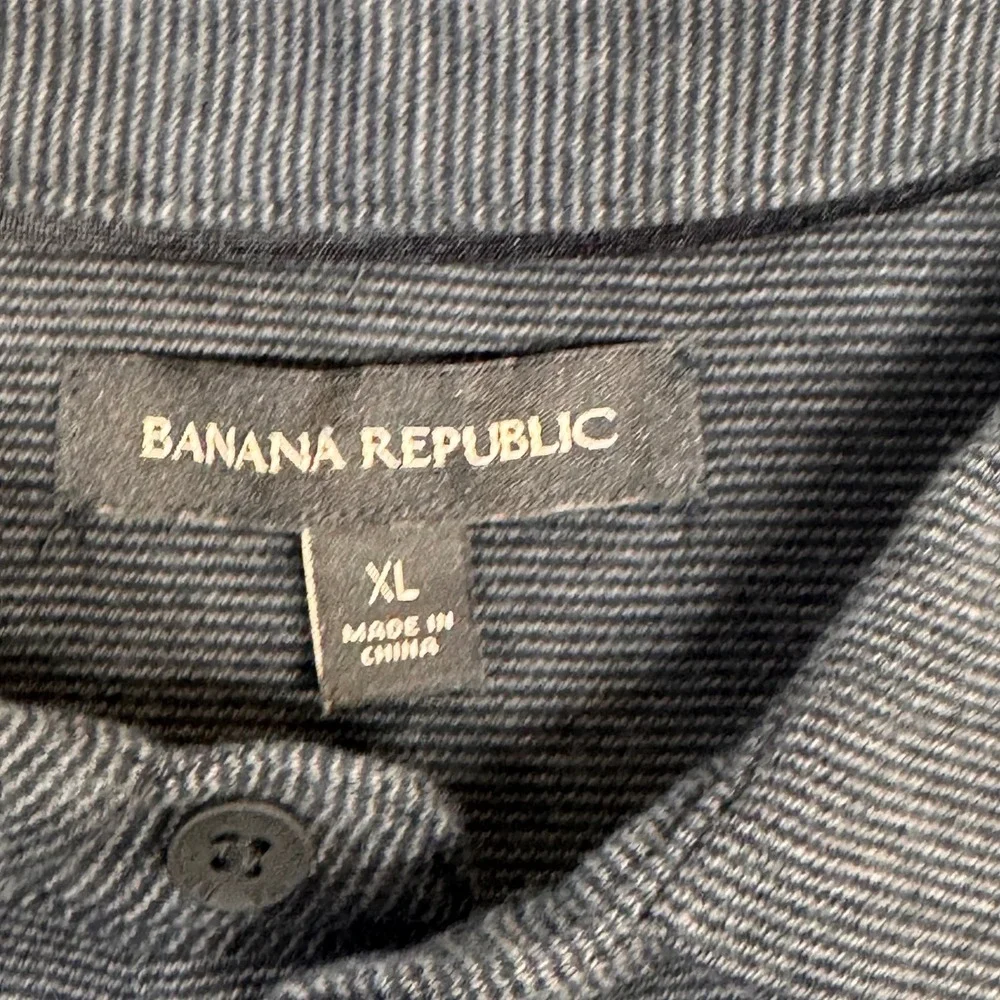 Banana Republic Mens XL Gray Micro Stripe Short Sleeve Polo Shirt 9444